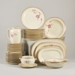 584203 Dinner set